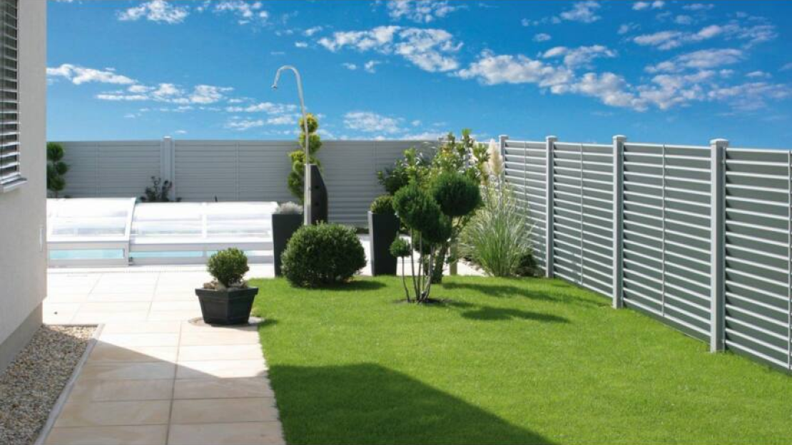 szomszed-telekhatar-kerites-igenyes-kialakitassal1