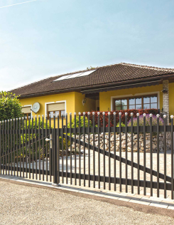 Gloriette kétszárnyú kapu