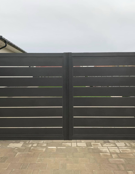 Triest kétszárnyú kapu