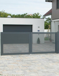 Loos kétszárnyú kapu