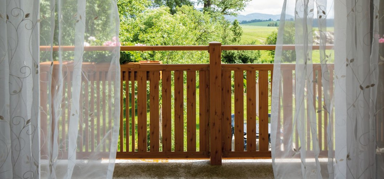 Pont mint a valódi fa