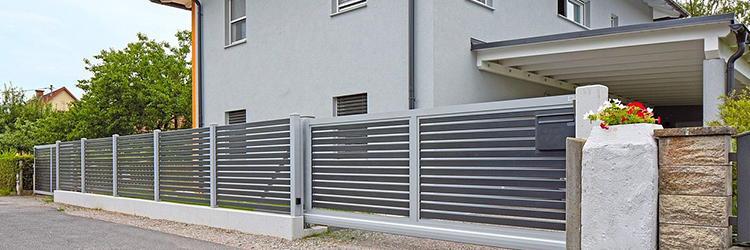 Modern postaláda változatos színválasztékkal, modern és innovatív kialakítással