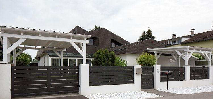 személykapu kiskapu harmónia a lakókörnyezetben